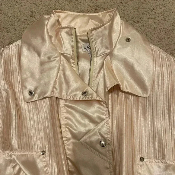 Lavon by Cheerful Corp Satin Cream 80s Bomber Jacket - Picture 3 of 14